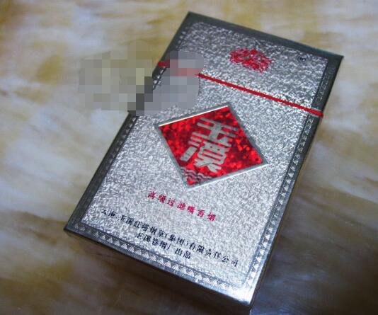 绿盒进口香烟图片及价格